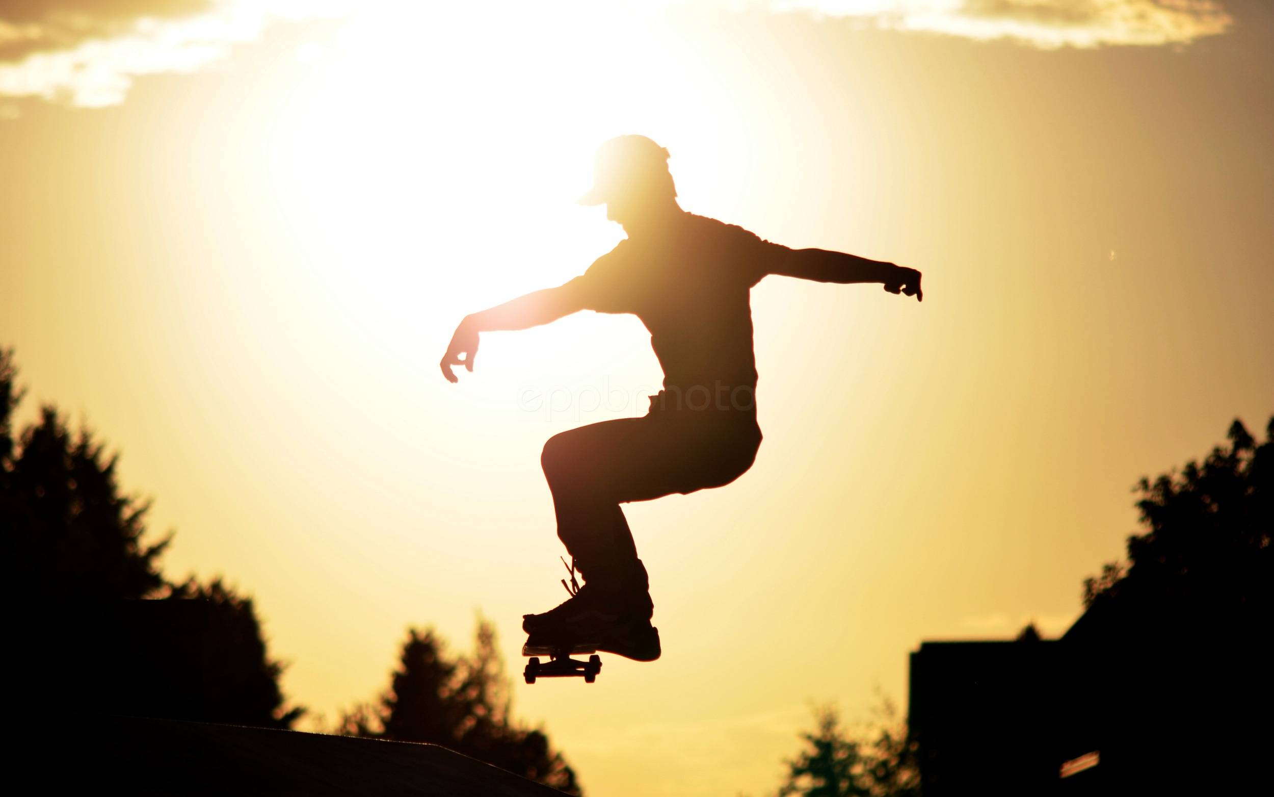 Skateboard Fairy — 2013-09-11 22:20:57 — © eppbphoto.com