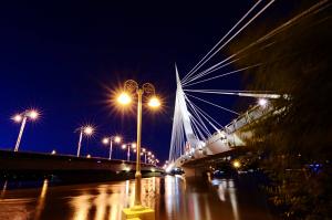 Esplanade Riel — 2011-07-04 22:23:30 — © eppbphoto.com